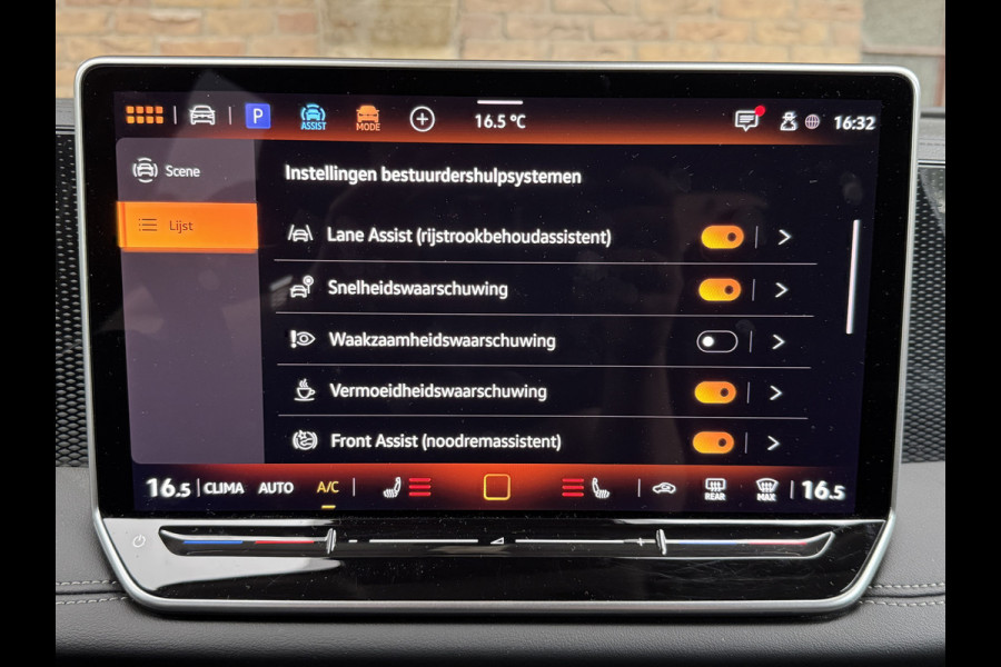 Volkswagen Tiguan 1.5 eTSI DSG LIFE EDITION IQ-LIGHT/NAVI/TREKHAAK***