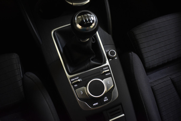 Audi A3 Sportback TFSI 115PK PRO-LINE SPORT NAVI/PDC/LED