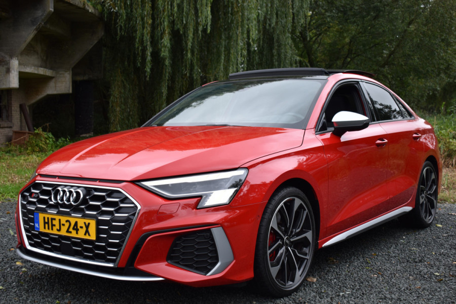 Audi S3 Limousine 2.0 TFSI 310PK S3 QUATTRO HEAD-UP/LEDER/PANORAMADAK