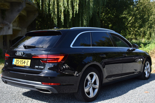 Audi A4 Avant 35 TFSI 150PK S-TRONIC SPORT EDITION NAVI/PDC/LED