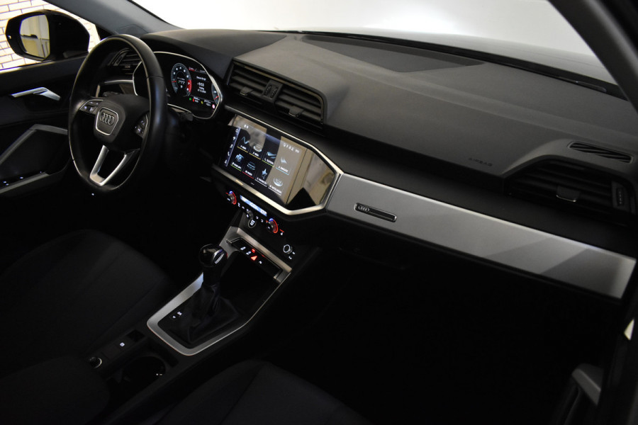 Audi Q3 35TFSI 150PK S-TRONIC PRO LINE VIRTUAL/PDC/NAVI
