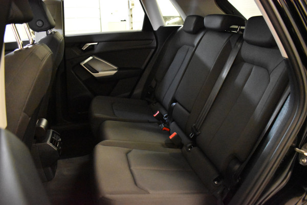 Audi Q3 35TFSI 150PK S-TRONIC PRO LINE VIRTUAL/PDC/NAVI