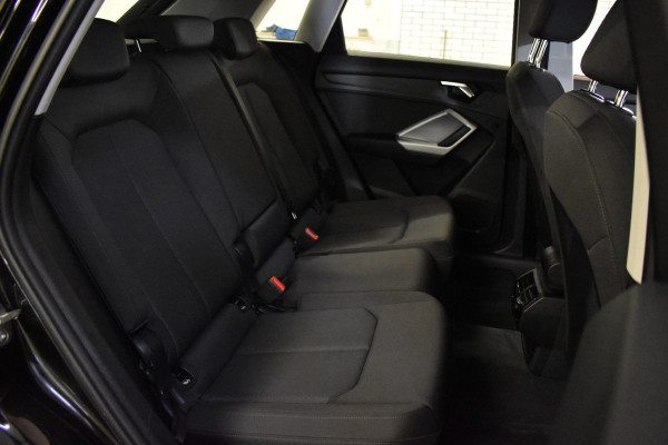 Audi Q3 35TFSI 150PK S-TRONIC PRO LINE VIRTUAL/PDC/NAVI