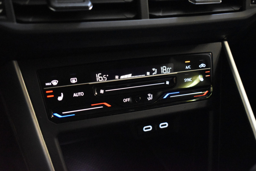 Volkswagen Taigo 1.0 TSI LIFE MOVE PDC/LMV/CARPLAY