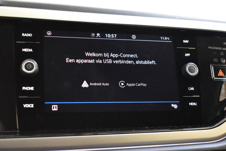 Volkswagen Taigo 1.0 TSI LIFE MOVE PDC/LMV/CARPLAY