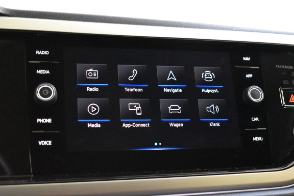 Volkswagen Taigo 1.0 TSI LIFE MOVE PDC/LMV/CARPLAY