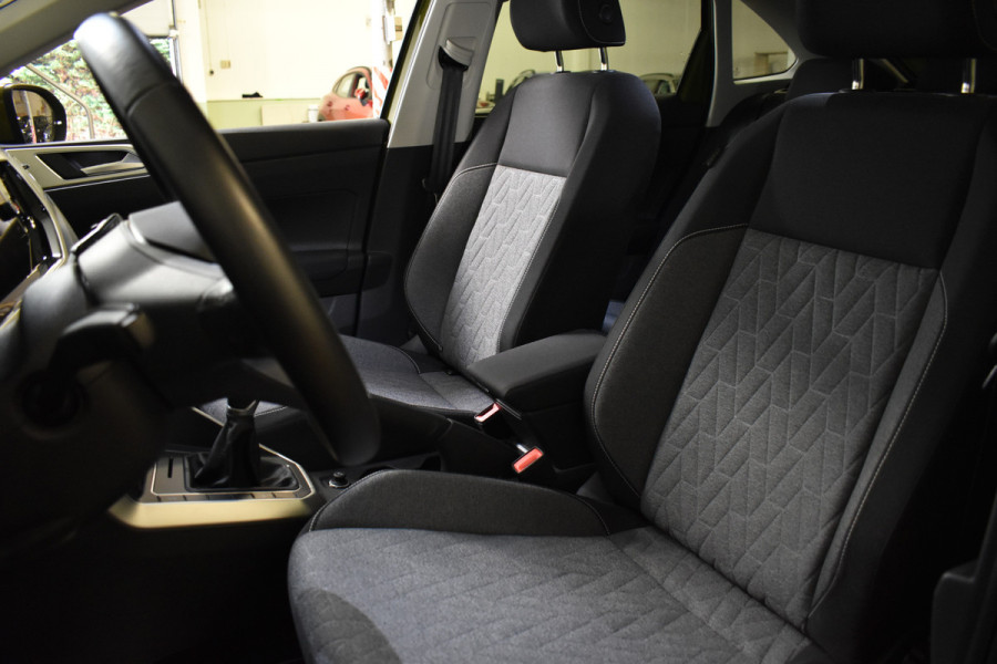 Volkswagen Taigo 1.0 TSI LIFE MOVE PDC/LMV/CARPLAY