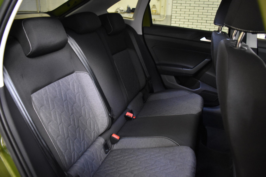 Volkswagen Taigo 1.0 TSI LIFE MOVE PDC/LMV/CARPLAY