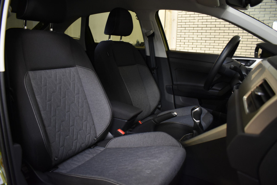 Volkswagen Taigo 1.0 TSI LIFE MOVE PDC/LMV/CARPLAY