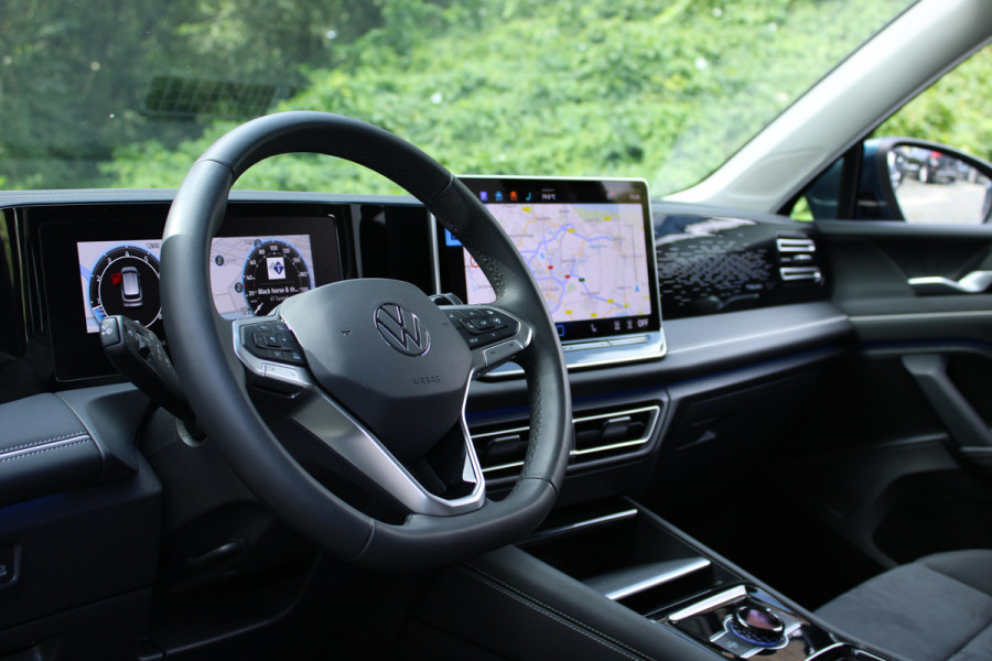 Volkswagen Tiguan 1.5 eTSI 150PK DSG ELEGANCE ALCANTARA/360° CAMERA/TREKHAAK