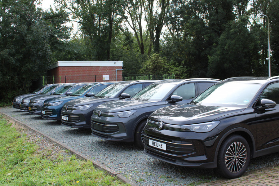 Volkswagen Tiguan 1.5 eTSI 150PK DSG ELEGANCE ALCANTARA/360° CAMERA/TREKHAAK
