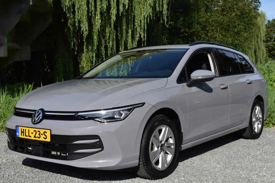 Volkswagen GOLF Variant 1.5 TSI LIFE VIRTUAL/PDC/CARPLAY