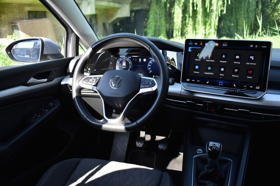 Volkswagen GOLF Variant 1.5 TSI LIFE VIRTUAL/PDC/CARPLAY