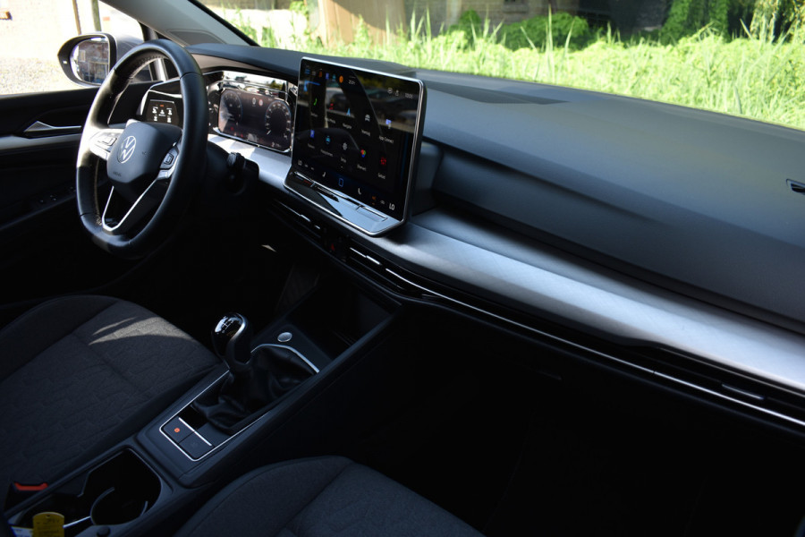 Volkswagen GOLF Variant 1.5 TSI LIFE VIRTUAL/PDC/CARPLAY