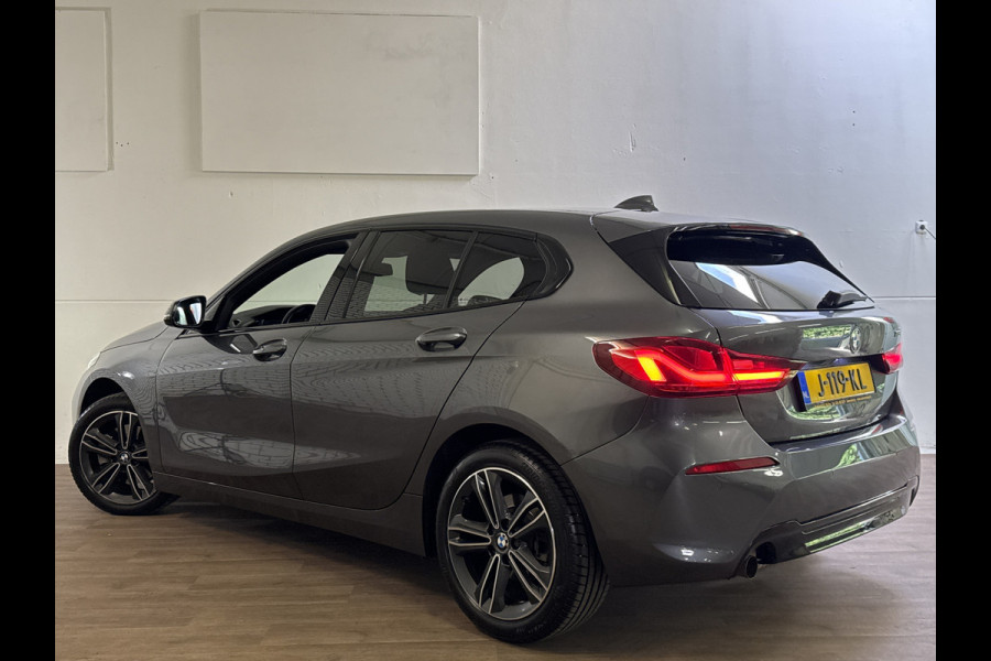 BMW 1-serie 118IA 140PK HIGH EXECUTIVE SPORT/NAVI/LED/CARPLAY