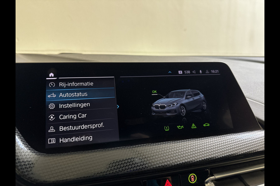 BMW 1-serie 118IA 140PK HIGH EXECUTIVE SPORT/NAVI/LED/CARPLAY