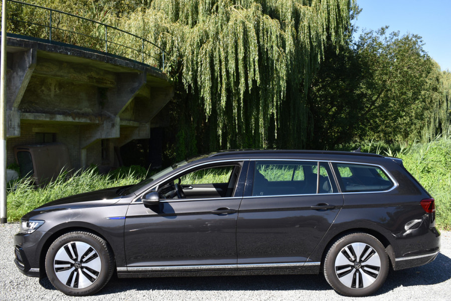 Volkswagen Passat Variant GTE 218PK DSG HYBRID BUSINESS CAMERA/NAVI/MASSAGE