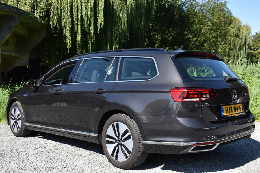 Volkswagen Passat Variant GTE 218PK DSG HYBRID BUSINESS CAMERA/NAVI/MASSAGE