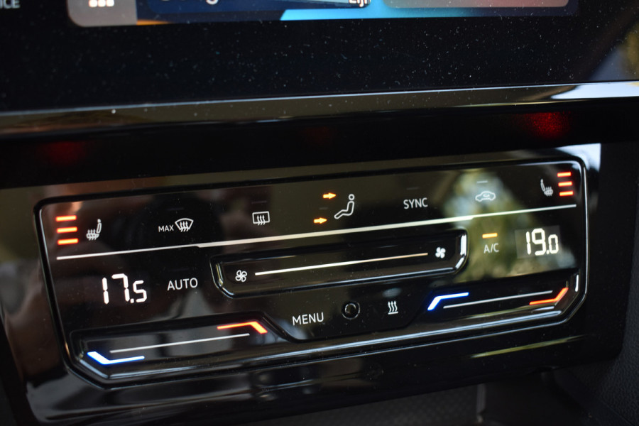 Volkswagen Passat Variant GTE 218PK DSG HYBRID BUSINESS CAMERA/NAVI/MASSAGE