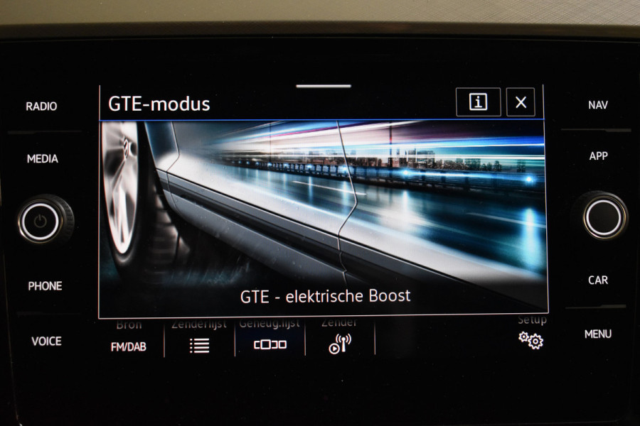 Volkswagen Passat Variant GTE 218PK DSG HYBRID BUSINESS CAMERA/NAVI/MASSAGE