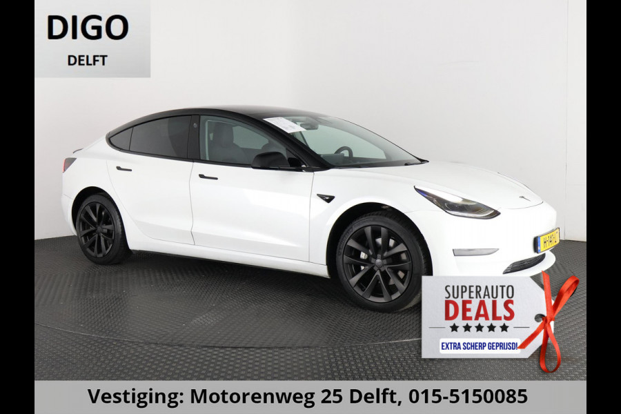 Tesla Model 3 BLACKLINE BI-TONE PANO STD ACCUTEST 86% RWD 60 kWH LEDER.NAVI.CAMERA.AUTOPILOT, STOELVERWARMING EN NOG VEEL MEER!