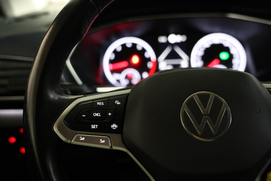 Volkswagen T-Cross 1.0 TSI Style Business R DSG NAVI CARPLAY CLIMA PDC CRUISE '21