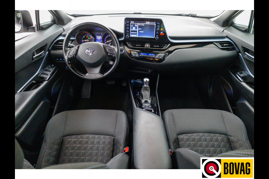 Toyota C-HR 2.0 Hybrid Team D 153 PK | Stoel & Stuurverw. | Adap. Cruise | Camera | App. connect | Dode hoek detectie, All season banden, Lane assist, Automatisch inparkeren, PDC V+A