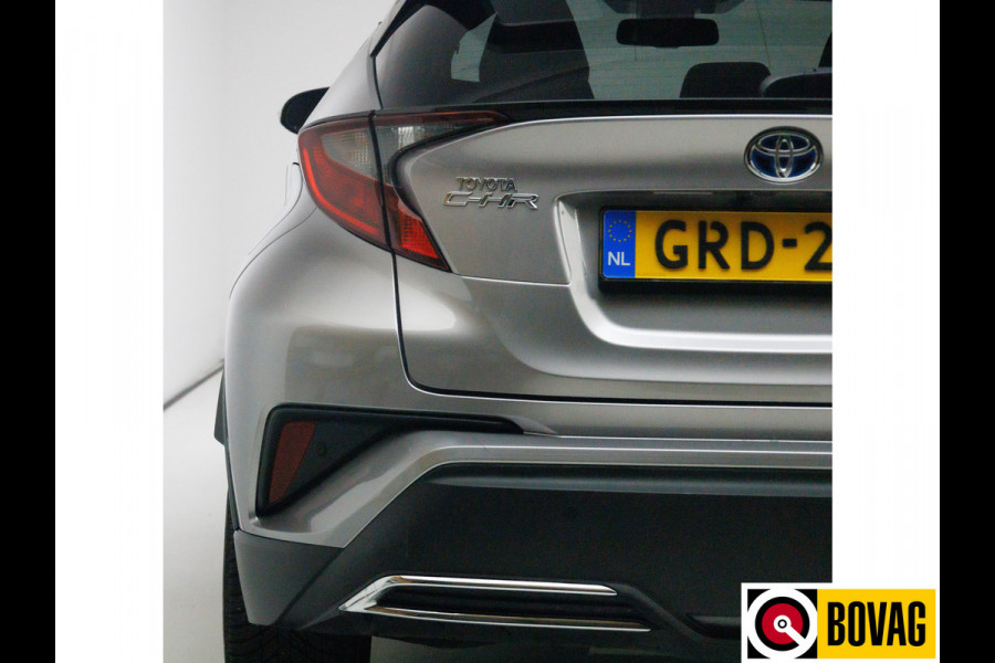 Toyota C-HR 2.0 Hybrid Team D 153 PK | Stoel & Stuurverw. | Adap. Cruise | Camera | App. connect | Dode hoek detectie, All season banden, Lane assist, Automatisch inparkeren, PDC V+A
