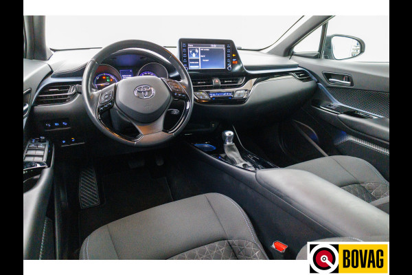 Toyota C-HR 2.0 Hybrid Team D 153 PK | Stoel & Stuurverw. | Adap. Cruise | Camera | App. connect | Dode hoek detectie, All season banden, Lane assist, Automatisch inparkeren, PDC V+A
