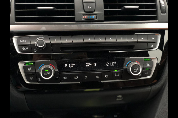 BMW 3 Serie Touring 318i M Sport | Leder, Navi, Carplay, Stoelverw., Cruise, Climate, El. Achterklep | Dealeronderhouden | NAP |