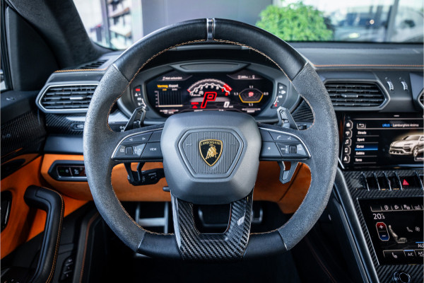 Lamborghini Urus 4.0 V8 Graphite Capsule - Mansory Pack | Full Carbon | Keramisch | Alcantara