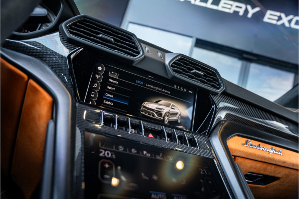 Lamborghini Urus 4.0 V8 Graphite Capsule - Mansory Pack | Full Carbon | Keramisch | Alcantara