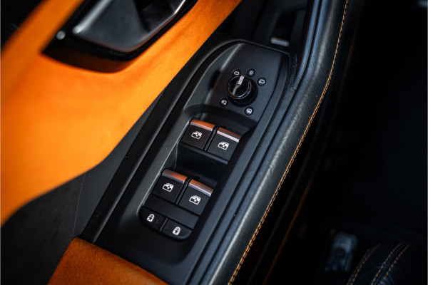 Lamborghini Urus 4.0 V8 Graphite Capsule - Mansory Pack | Full Carbon | Keramisch | Alcantara