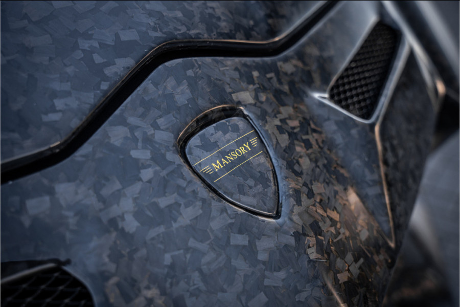 Lamborghini Urus 4.0 V8 Graphite Capsule - Mansory Pack | Full Carbon | Keramisch | Alcantara