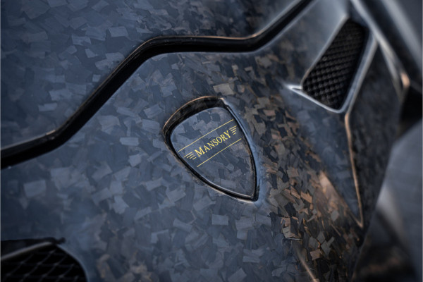 Lamborghini Urus 4.0 V8 Graphite Capsule - Mansory Pack | Full Carbon | Keramisch | Alcantara