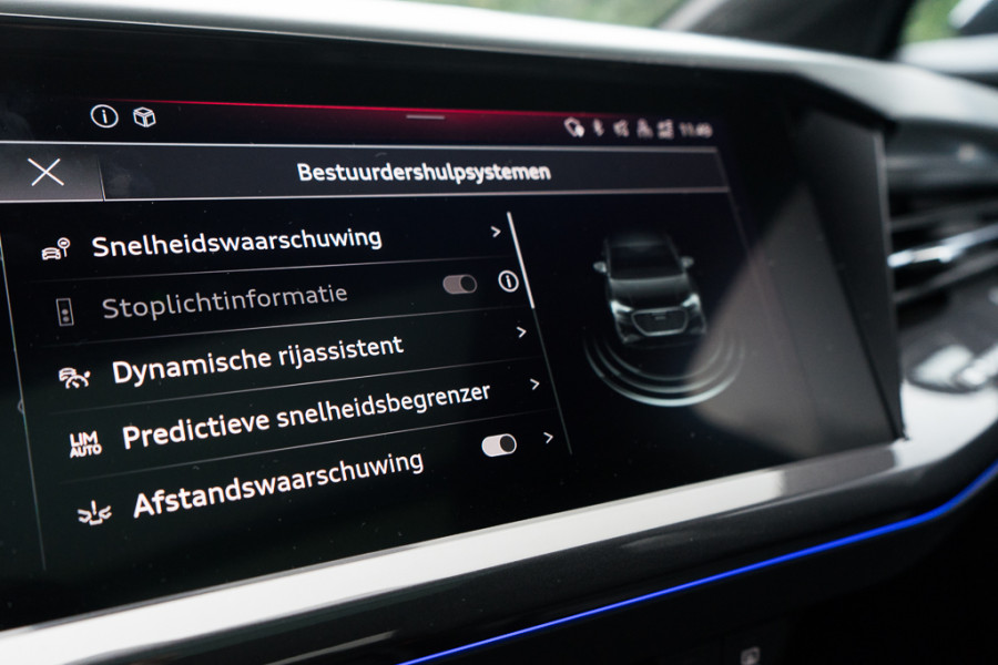 Audi Q4 Sportback e-tron 40 / 2x S-line/ Sonos/ Head-Up Display /Ruit-lederen bekleding/ Adaptive Cruise Control/ Panoramadak/ 150kW (204PK)