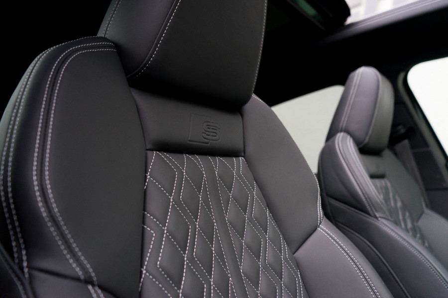 Audi Q4 Sportback e-tron 40 / 2x S-line/ Sonos/ Head-Up Display /Ruit-lederen bekleding/ Adaptive Cruise Control/ Panoramadak/ 150kW (204PK)