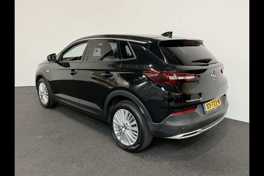 Opel Grandland X 1.2 Turbo Innovation Navigatie Carplay Android auto Camera Keyless Entry Elektrisch bedienbare achterklep Dodehoek Sensoren
