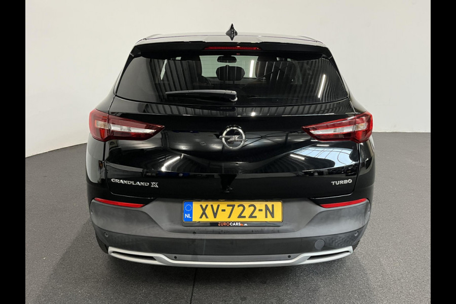 Opel Grandland X 1.2 Turbo Innovation Navigatie Carplay Android auto Camera Keyless Entry Elektrisch bedienbare achterklep Dodehoek Sensoren