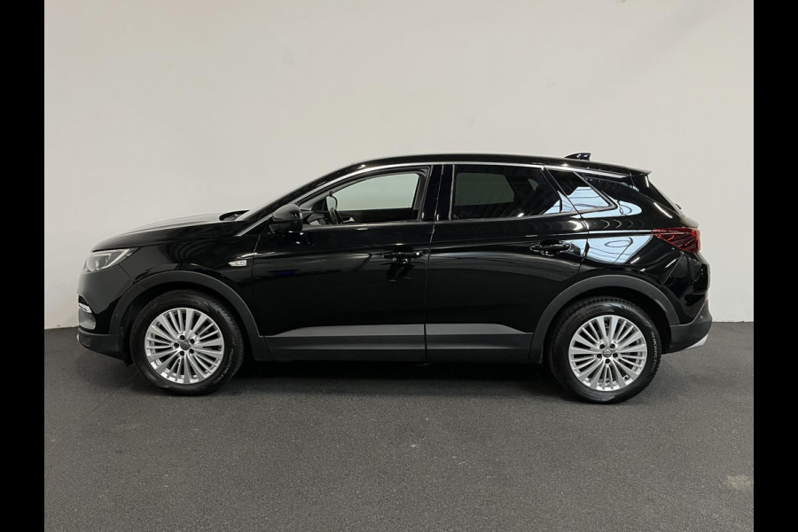 Opel Grandland X 1.2 Turbo Innovation Navigatie Carplay Android auto Camera Keyless Entry Elektrisch bedienbare achterklep Dodehoek Sensoren