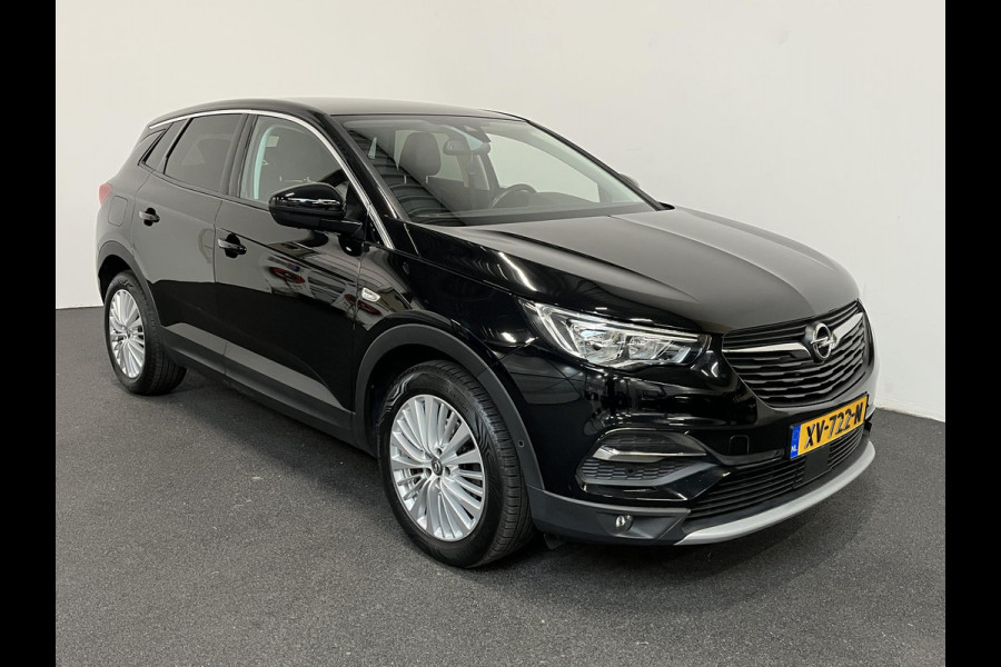 Opel Grandland X 1.2 Turbo Innovation Navigatie Carplay Android auto Camera Keyless Entry Elektrisch bedienbare achterklep Dodehoek Sensoren
