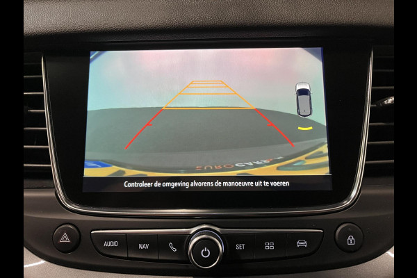 Opel Grandland X 1.2 Turbo Innovation Navigatie Carplay Android auto Camera Keyless Entry Elektrisch bedienbare achterklep Dodehoek Sensoren
