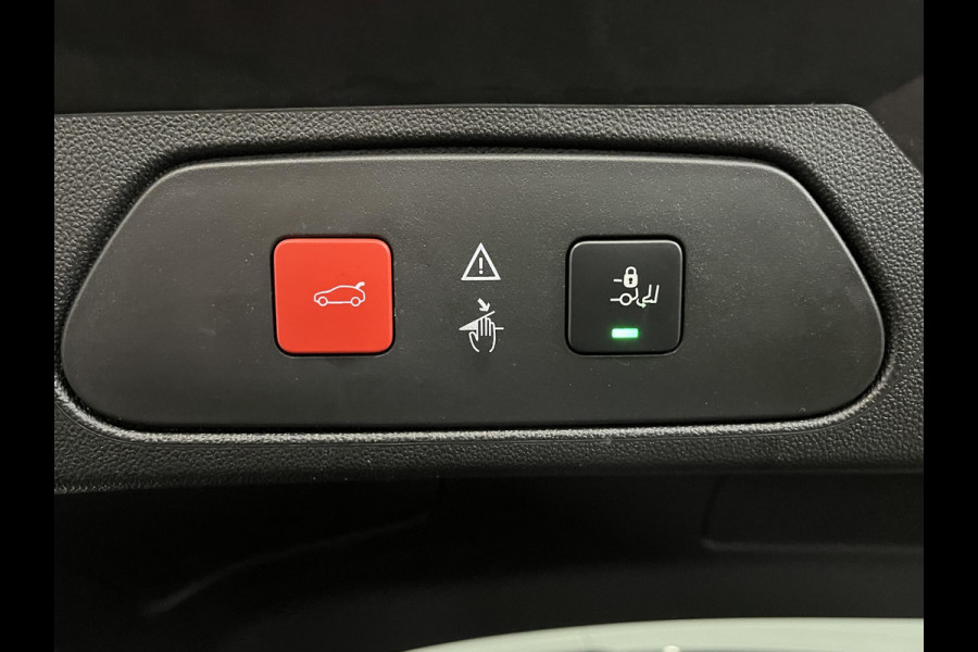Opel Grandland X 1.2 Turbo Innovation Navigatie Carplay Android auto Camera Keyless Entry Elektrisch bedienbare achterklep Dodehoek Sensoren