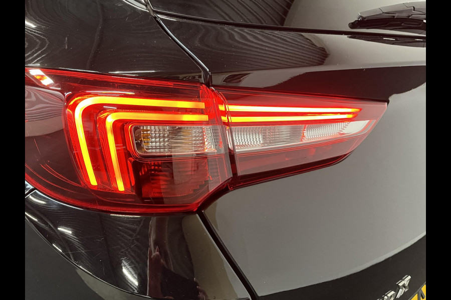Opel Grandland X 1.2 Turbo Innovation Navigatie Carplay Android auto Camera Keyless Entry Elektrisch bedienbare achterklep Dodehoek Sensoren