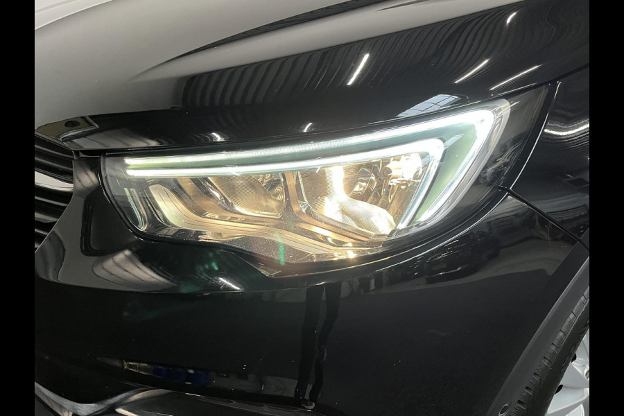 Opel Grandland X 1.2 Turbo Innovation Navigatie Carplay Android auto Camera Keyless Entry Elektrisch bedienbare achterklep Dodehoek Sensoren