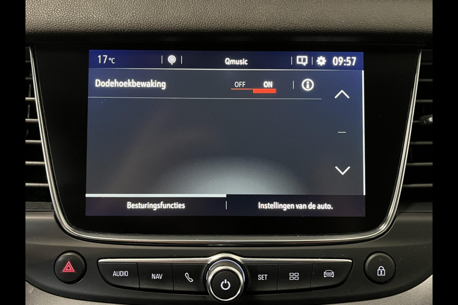 Opel Grandland X 1.2 Turbo Innovation Navigatie Carplay Android auto Camera Keyless Entry Elektrisch bedienbare achterklep Dodehoek Sensoren