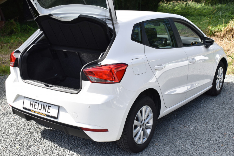 Seat Ibiza TSI 95PK BUSINESS STYLE VIRTUAL/NAVI/CARPLAY