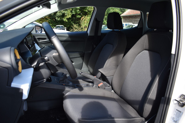 Seat Ibiza TSI 95PK BUSINESS STYLE VIRTUAL/NAVI/CARPLAY