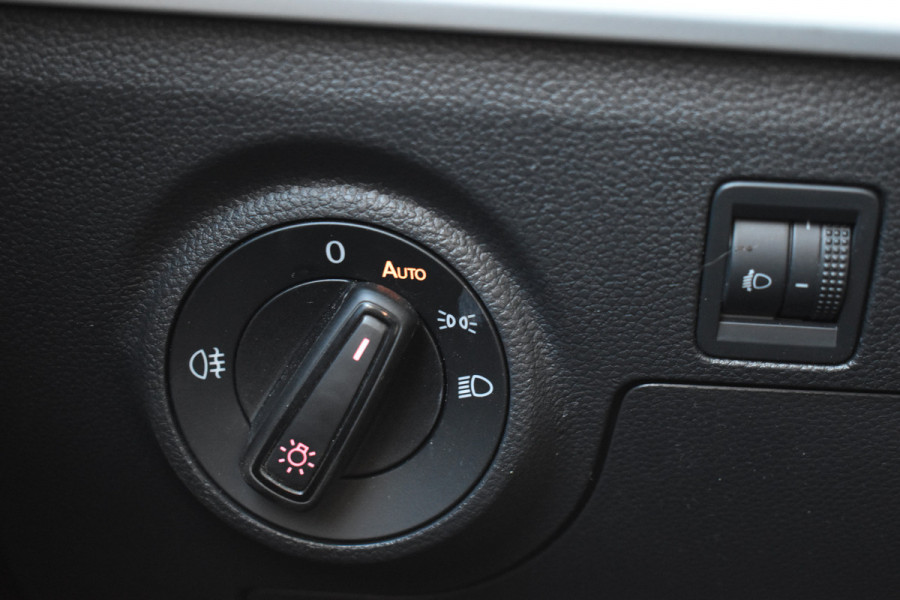 Seat Ibiza TSI 95PK BUSINESS STYLE VIRTUAL/NAVI/CARPLAY
