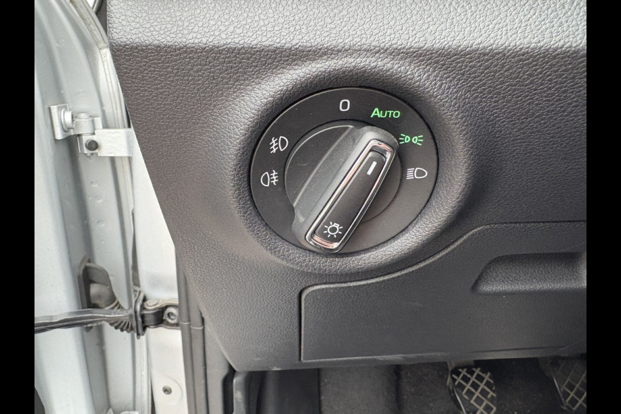 Škoda Kamiq 1.0 TSi 110pk Business Edition LED/VIRTUAL/NAVI/CARPLAY/DAB/PDC/STOELVERWARMING